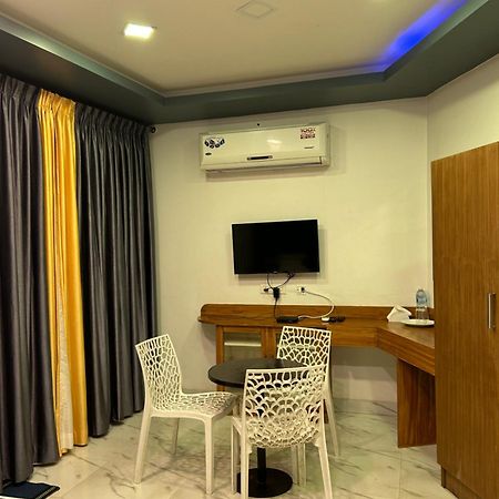 G Hotel Kottakuppam Екстер'єр фото